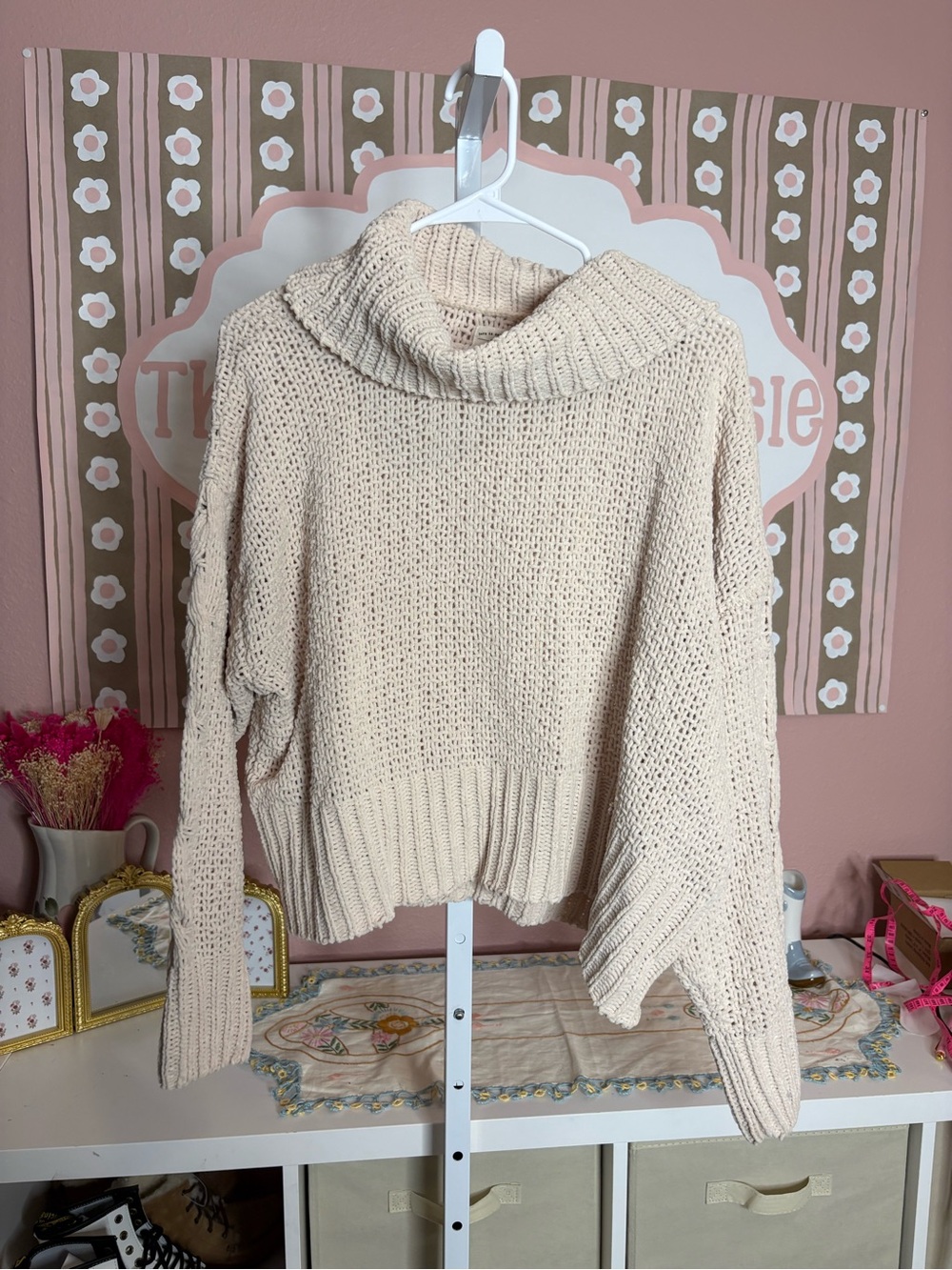 Billabong Cream Cowl Neck Chunky Knit Sweater